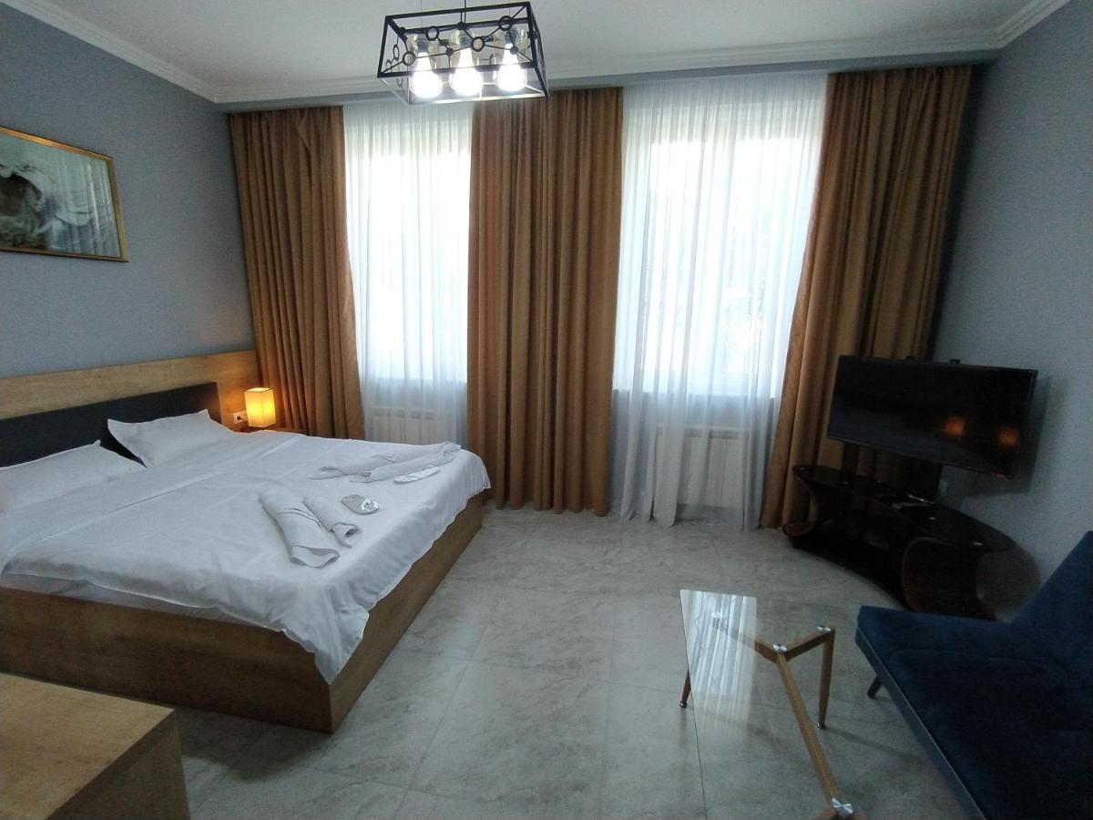 דירה Nice Apartments Tbilisi