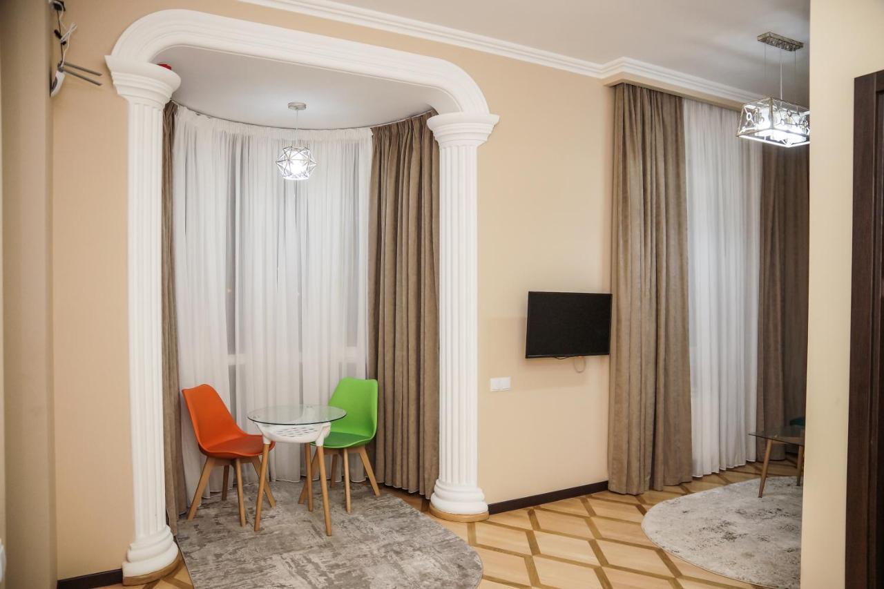 דירה Nice Apartments Tbilisi *