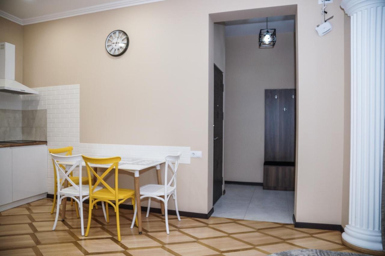 Nice Apartments Tbilisi דירה *